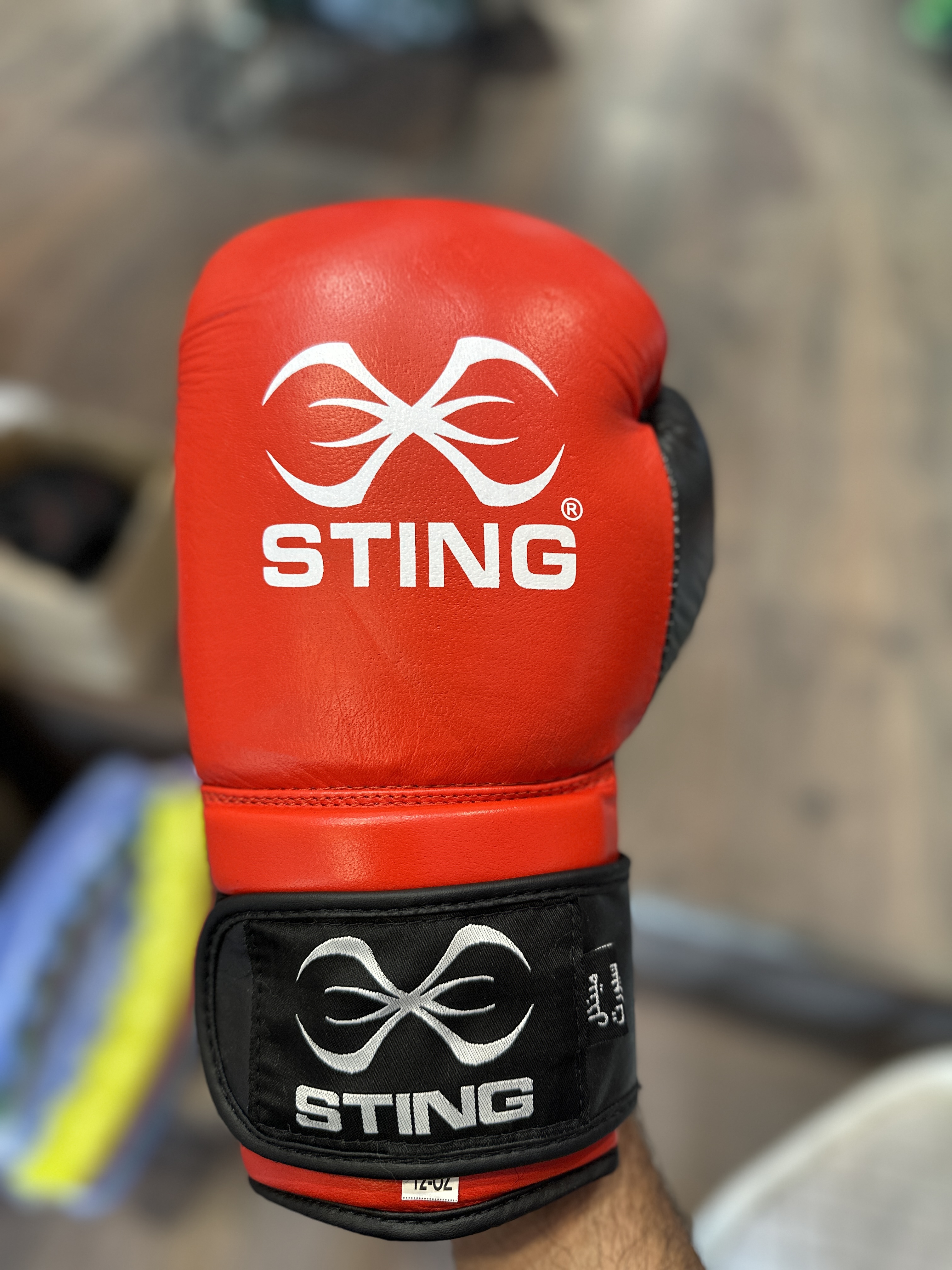 دستکش بوکس چرمی آتل دار STING سایز ۱۲ کد ۱۰۰۱