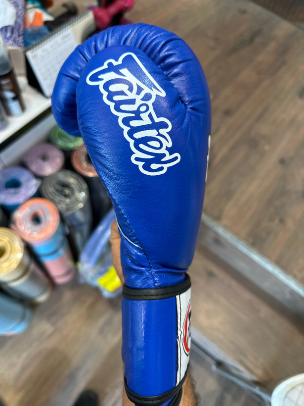 دستکش بوکس چرمی fairtex سایز ۱۲ کد ۱۰۰۲