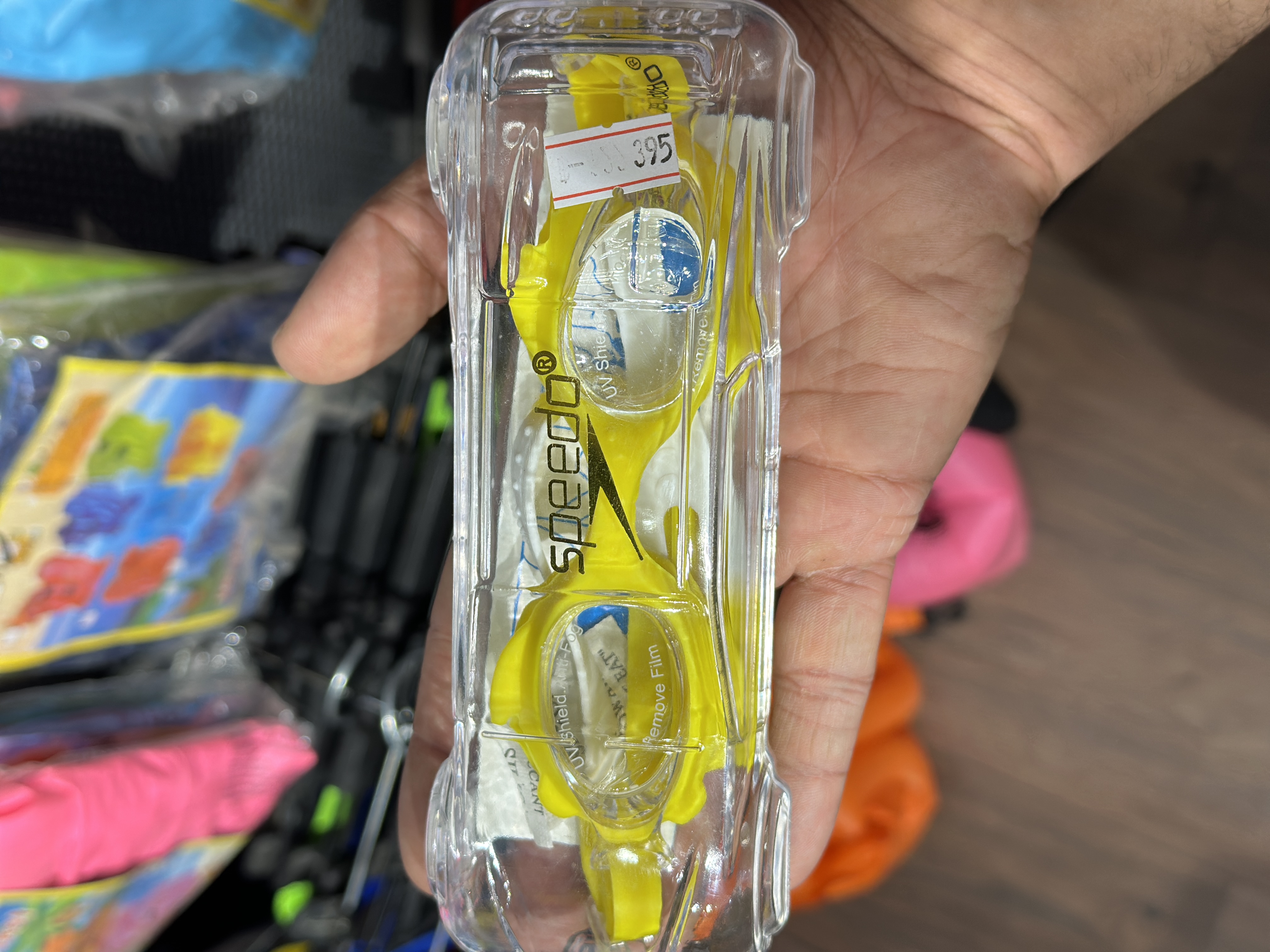 عینک شنا ماشینی بچه گانه free shark و speedo کد ۱۰۶۱