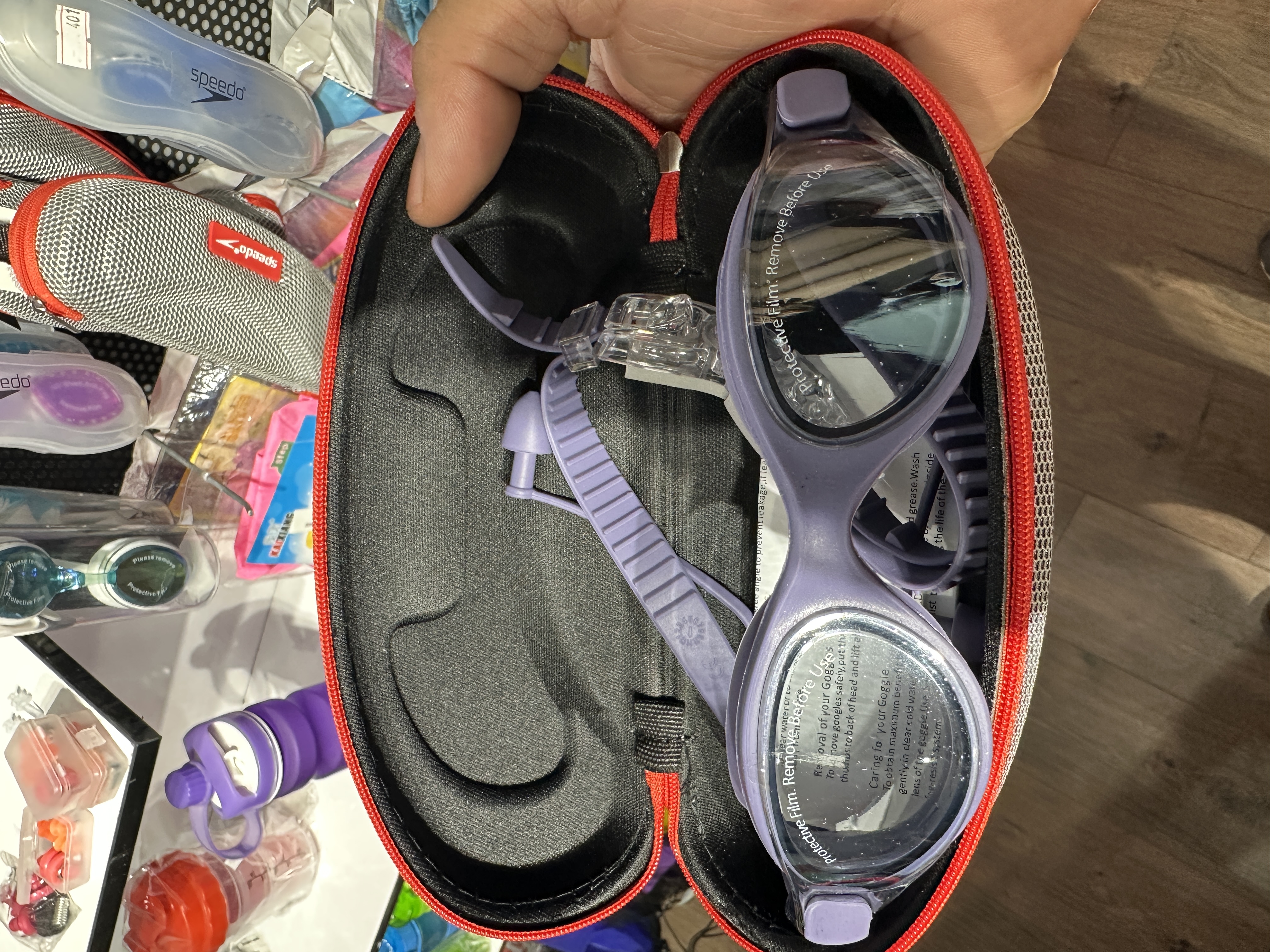 عینک شنا کیف دار speedo کد ۱۰۶۷
